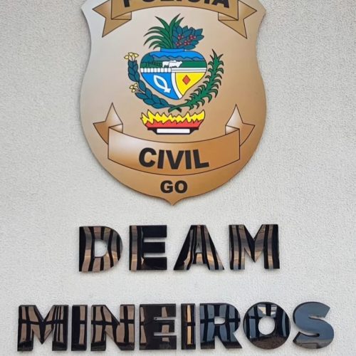 DEAM DE MINEIROS DA CUMPRIMENTO DE MANDADO DE BUSCA E APREENSÃO DOMICILIAR